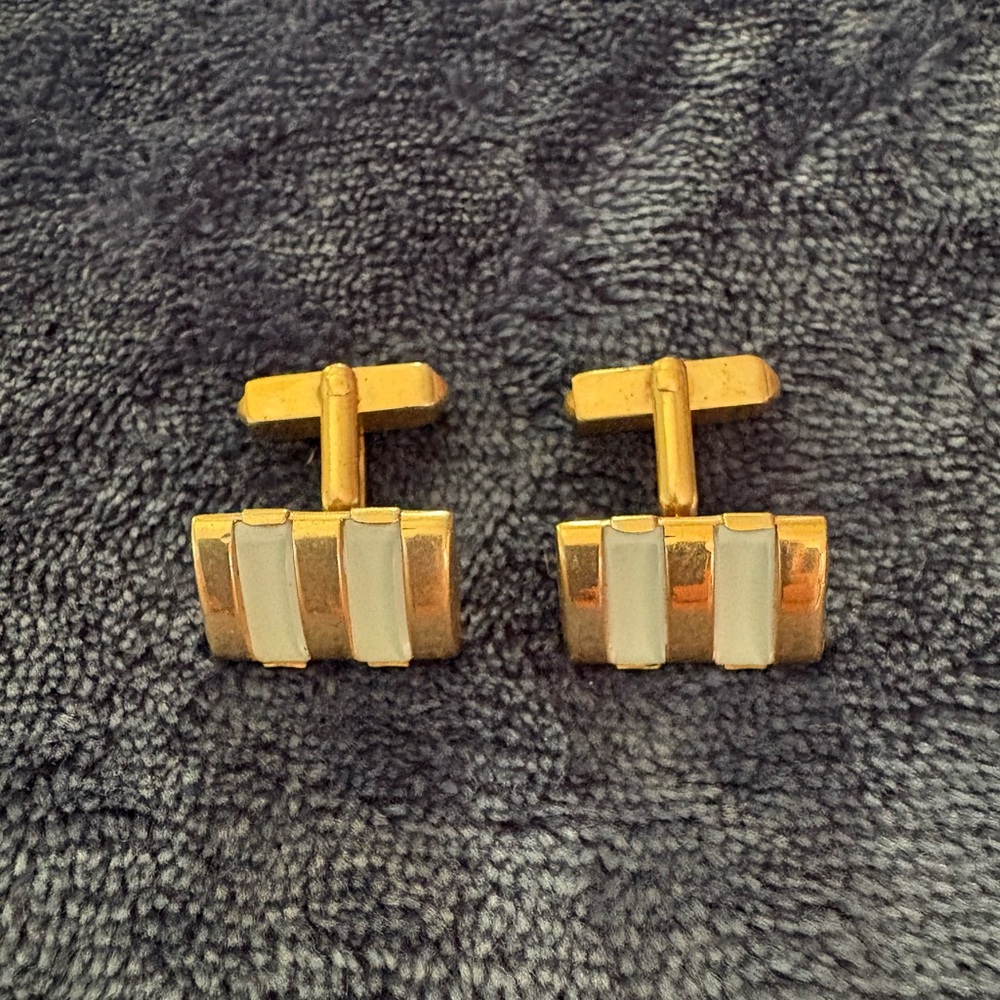 SWANK Gold and White Cufflinks